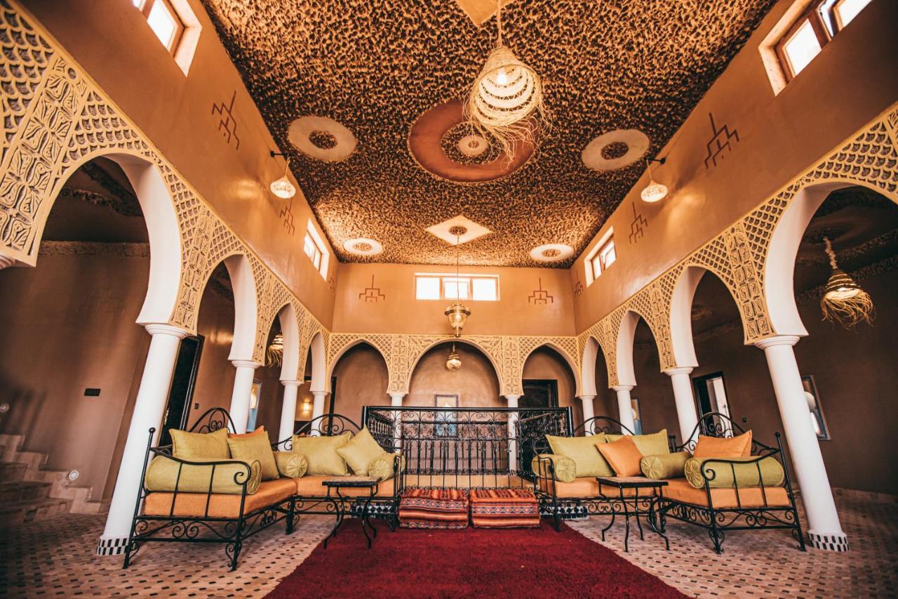 Traditional Riad Merzouga Dunes Bagian luar foto