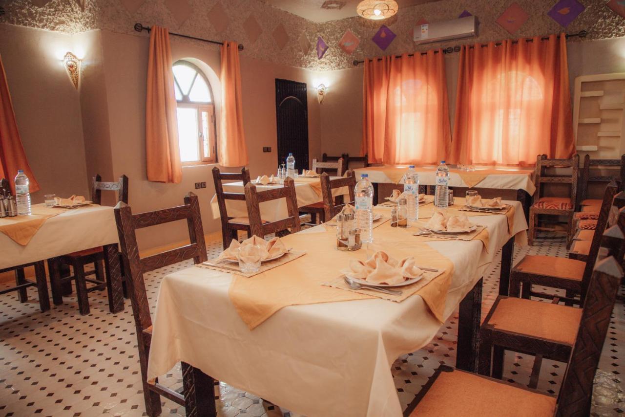 Traditional Riad Merzouga Dunes Bagian luar foto