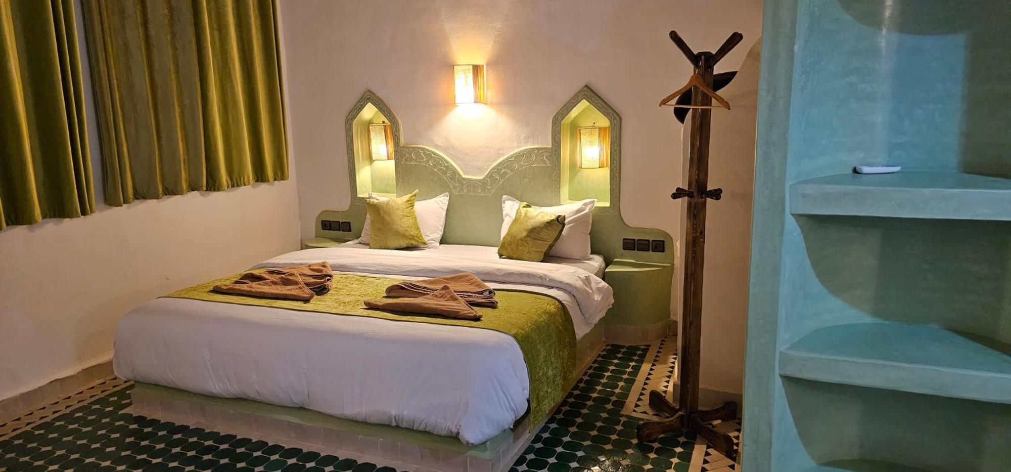 Traditional Riad Merzouga Dunes Bagian luar foto