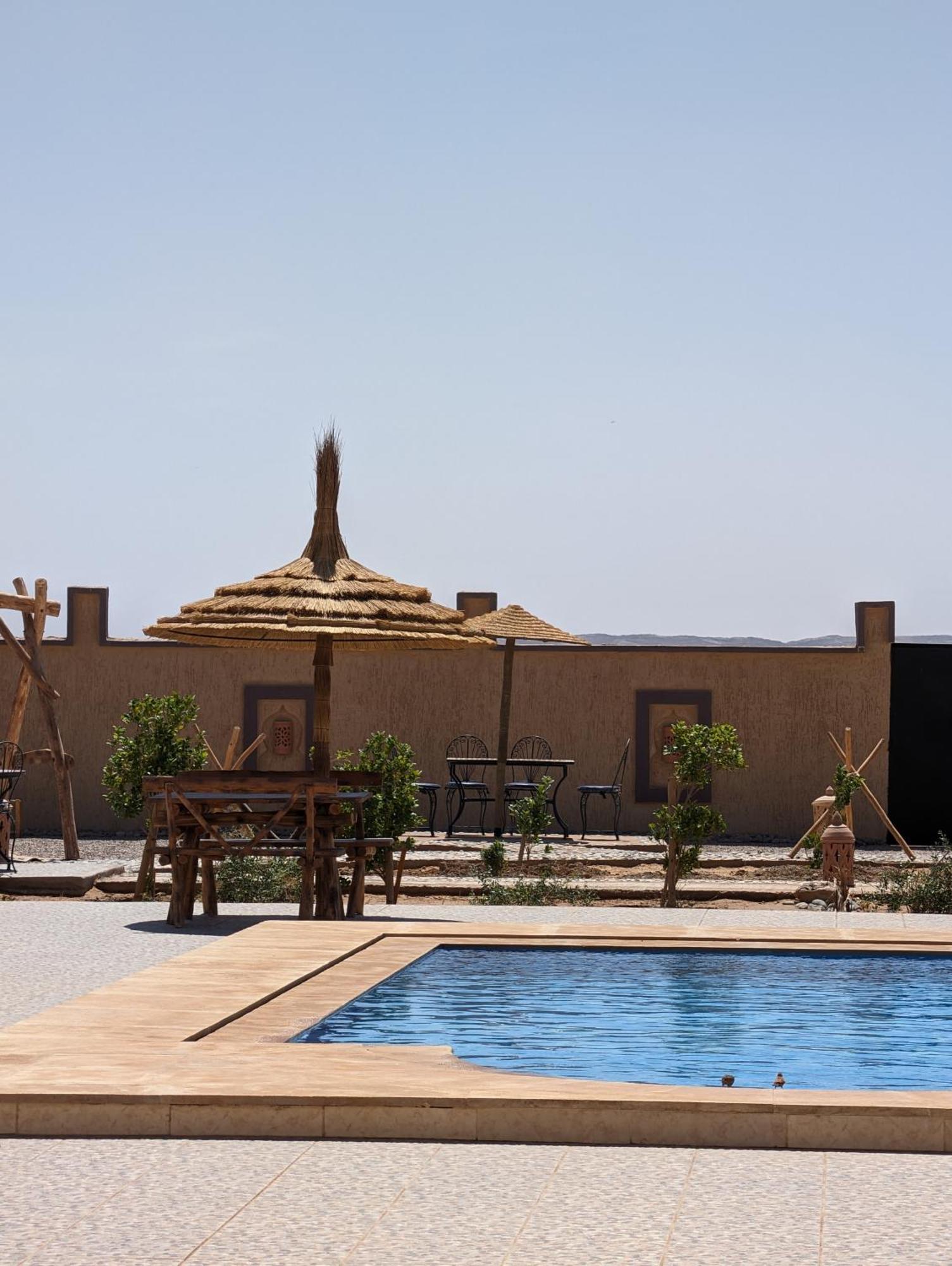 Traditional Riad Merzouga Dunes Bagian luar foto